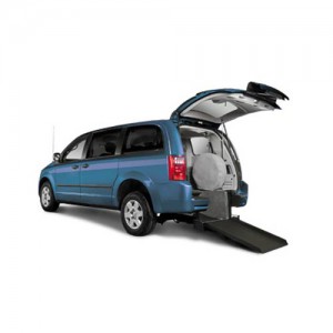 FMI Chrysler Manual Rear Entry Wheelchair Van