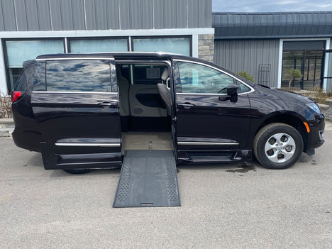 Used Wheelchair Van For Sale: 2017 Chrysler Pacifica Touring Wheelchair Accessible Van For Sale with a  on it. VIN: 2C4RC1EG8HR797271