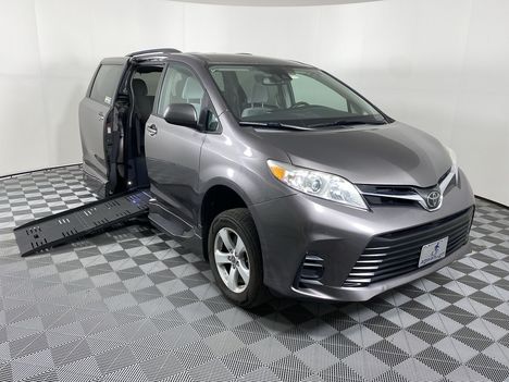 Used Wheelchair Van For Sale: 2020 Toyota Sienna LE Wheelchair Accessible Van For Sale with a VMI Summit on it. VIN: 5TDKZ3DC3LS065625