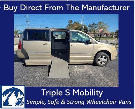 Used Wheelchair Van For Sale: 2009 Dodge Grand Caravan SXT Wheelchair Accessible Van For Sale with a Handicap Accessible Van on it. VIN: 2D8HN54139R564475