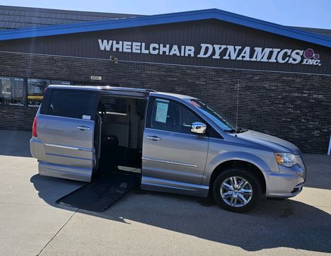 Used Wheelchair Van For Sale: 2014 Chrysler Town & Country Touring Wheelchair Accessible Van For Sale with a VMI Northstar on it. VIN: 2C4RC1GG2ER384450