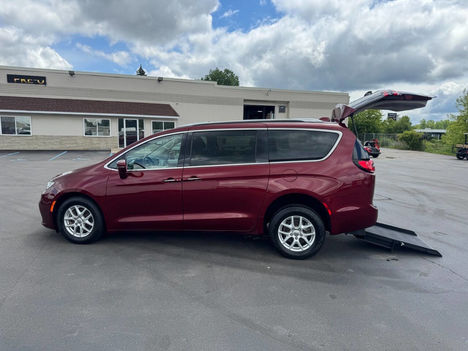 Used Wheelchair Van For Sale: 2021 Chrysler Voyager LX 4dr Mini Van Wheelchair Accessible Van For Sale with a  on it. VIN: 2C4RC1CG8MR565560