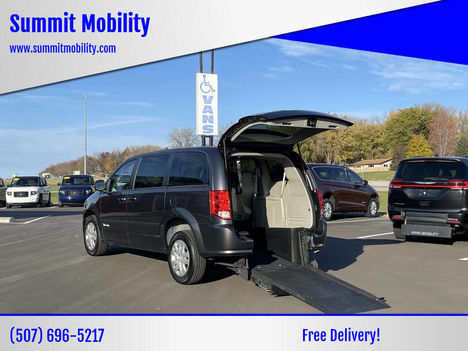 Used Wheelchair Van For Sale: 2016 Dodge Grand Caravan SE 4dr Mini Van Wheelchair Accessible Van For Sale with a  on it. VIN: 2C4RDGBG2GR342872