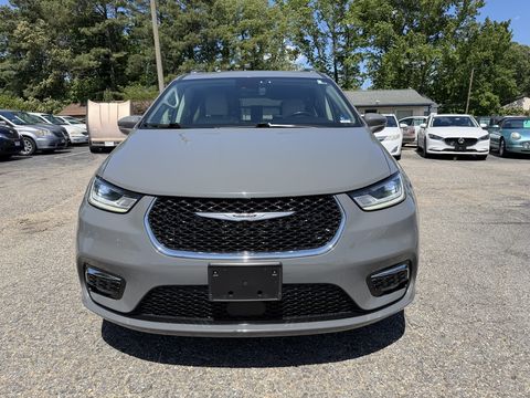 Used Wheelchair Van For Sale: 2021 Chrysler Pacifica Touring L Wheelchair Accessible Van For Sale with a  on it. VIN: 2C4RC1BG2MR591930