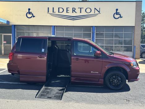 Used Wheelchair Van For Sale: 2019 Dodge Grand Caravan GT Wheelchair Accessible Van For Sale with a  on it. VIN: 2C4RDGEG8KR747591