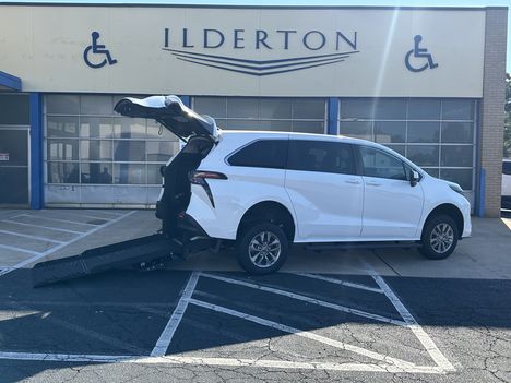 New Wheelchair Van For Sale: 2026 Toyota Sienna LE 8 Passenger Wheelchair Accessible Van For Sale with a  on it. VIN: 5TDKRKEC0TS319896