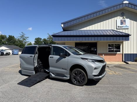 New Wheelchair Van For Sale: 2026 Toyota Sienna XSE Wheelchair Accessible Van For Sale with a  on it. VIN: 5TDXRKEC0TS315563