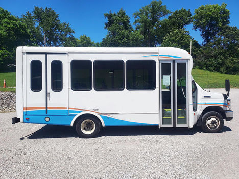 Used Wheelchair Van For Sale: 2018 Ford Starcraft  Wheelchair Accessible Van For Sale with a  on it. VIN: 1FDEE3FSXJDC01556