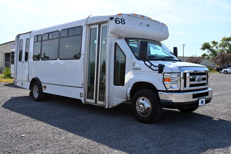 Used Wheelchair Van For Sale: 2019 Ford E450  Wheelchair Accessible Van For Sale with a  on it. VIN: 1FDXE4FS6KDC66498