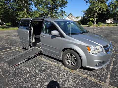 Used Wheelchair Van For Sale: 2017 Dodge Caravan SXT Wheelchair Accessible Van For Sale with a AMS - Dodge Legend Side Entry on it. VIN: 2C4RDGCG4HR554396