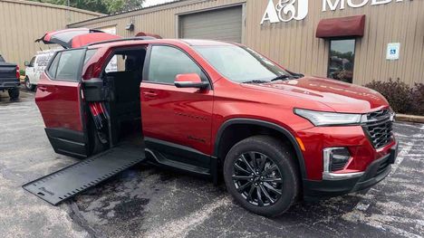 Used Wheelchair Van For Sale: 2023 Chevrolet Traverse RS Wheelchair Accessible Van For Sale with a BraunAbility Chevrolet Traverse - Wheelchair SUV on it. VIN: 1GNERJKWXPJ139387