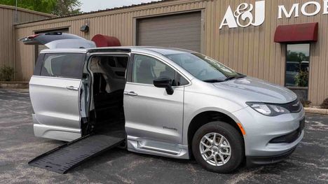 Used Wheelchair Van For Sale: 2024 Chrysler Voyager LX Fleet Wheelchair Accessible Van For Sale with a BraunAbility Chrysler Foldout XT on it. VIN: 2C4RC1CG6RR197031