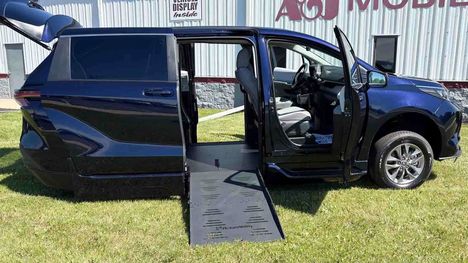 New Wheelchair Van For Sale: 2026 Toyota Sienna LE Wheelchair Accessible Van For Sale with a BraunAbility Toyota Rampvan XT on it. VIN: 5TDKRKEC8TS311397