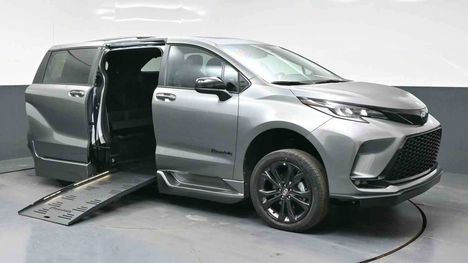 New Wheelchair Van For Sale: 2026 Toyota Sienna Sport Wheelchair Accessible Van For Sale with a BraunAbility Toyota Rampvan XT on it. VIN: 5TDXRKEC1TS294979