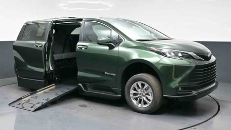 New Wheelchair Van For Sale: 2026 Toyota Sienna XLE Base Wheelchair Accessible Van For Sale with a BraunAbility Toyota Rampvan XT on it. VIN: 5TDYRKEC2TS317514