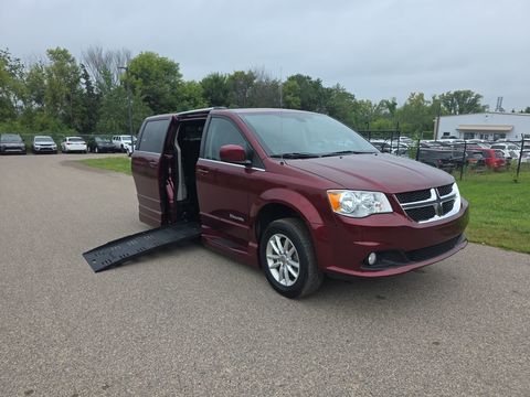 Used Wheelchair Van For Sale: 2019 Dodge Caravan SXT Wheelchair Accessible Van For Sale with a BraunAbility - Dodge CompanionVan on it. VIN: 2C4RDGCG3KR716462