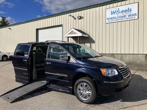Used Wheelchair Van For Sale: 2010 Chrysler Town & Country Limited Wheelchair Accessible Van For Sale with a BraunAbility Chrysler Entervan XT on it. VIN: 2A4RR6DXXAR501499