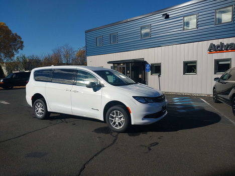 New Wheelchair Van For Sale: 2026 Chrysler Voyager LX Wheelchair Accessible Van For Sale with a BraunAbility Chrysler Manual Rear-Entry on it. VIN: 2C4RC1CG6TR269286