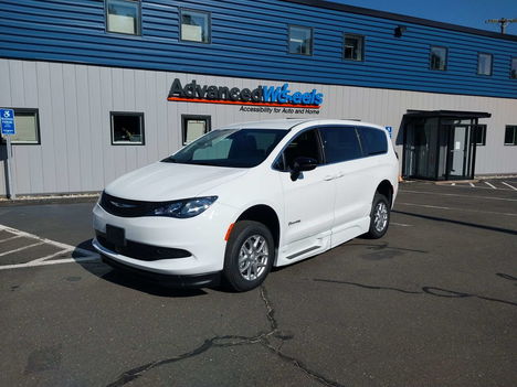 New Wheelchair Van For Sale: 2026 Chrysler Voyager LX Wheelchair Accessible Van For Sale with a BraunAbility Chrysler Foldout XT on it. VIN: 2C4RC1CG7TR264436