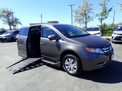 Used Wheelchair Van For Sale: 2014 Honda Odyssey EX-L - Minivan Wheelchair Accessible Van For Sale with a BraunAbility Honda Entervan II on it. VIN: 5FNRL5H67EB088526