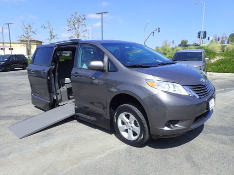 Used Wheelchair Van For Sale: 2017 Toyota Sienna LE  - Minivan Wheelchair Accessible Van For Sale with a VMI Toyota NorthstarAccess360 on it. VIN: 5TDKZ3DC8HS800011