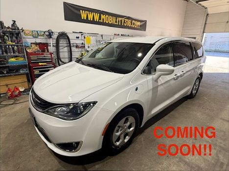 Used Wheelchair Van For Sale: 2017 Chrysler Pacifica Touring Plus Wheelchair Accessible Van For Sale with a Other: Not Wheelchair Accessible on it. VIN: 2C4RC1H78HR797444