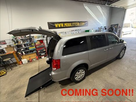Used Wheelchair Van For Sale: 2018 Dodge Caravan SE Wheelchair Accessible Van For Sale with a ATS ATS Rear Entry on it. VIN: 2C4RDGBG1JR307859