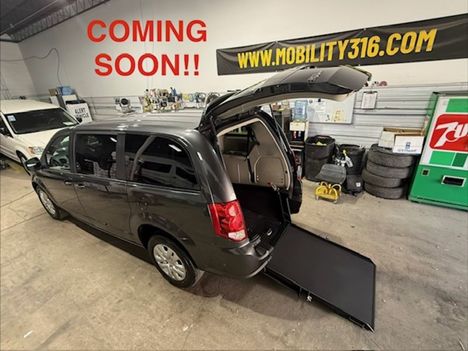 Used Wheelchair Van For Sale: 2018 Dodge Grand Caravan SE Wheelchair Accessible Van For Sale with a ATS ATS Rear Entry on it. VIN: 2C4RDGBG6JR296664