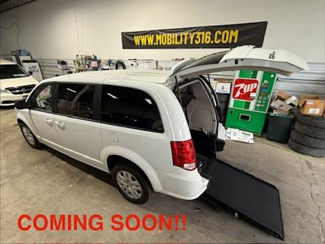 Used Wheelchair Van For Sale: 2018 Dodge Caravan SE Wheelchair Accessible Van For Sale with a ATS ATS Rear Entry on it. VIN: 2C4RDGBG9JR309956