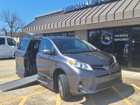Used Wheelchair Van For Sale: 2019 Toyota Sienna XLE Wheelchair Accessible Van For Sale with a VMI Toyota NorthstarAccess360 on it. VIN: 5TDYZ3DC1KS986539