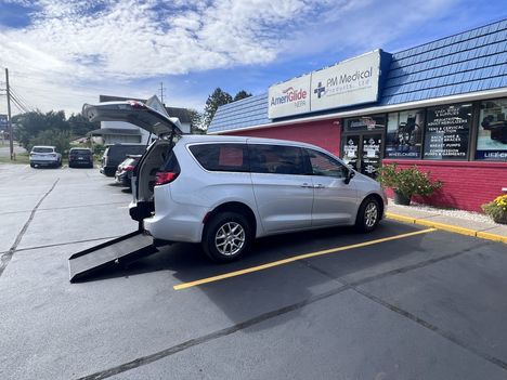 Used Wheelchair Van For Sale: 2024 Chrysler Pacifica Touring L Wheelchair Accessible Van For Sale with a ATS Mobility on it. VIN: 2C4RC1BG2RR154727