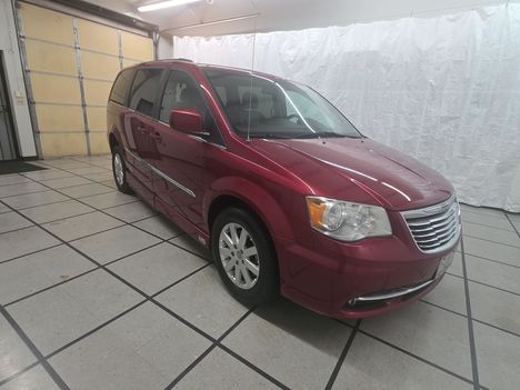 Used Wheelchair Van For Sale: 2014 Chrysler Town & Country Touring Wheelchair Accessible Van For Sale with a AMS Vans Legend on it. VIN: 2C4RC1BG5ER344001