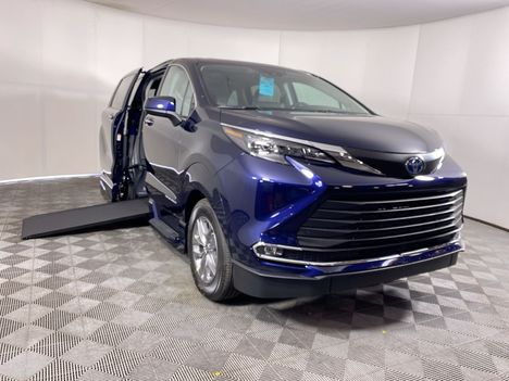 Used Wheelchair Van For Sale: 2024 Toyota Sienna AWD XLE Plus Wheelchair Accessible Van For Sale with a Vantage Mobility Northstar on it. VIN: 5TDJSKFC6RS120990