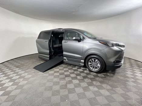 New Wheelchair Van For Sale: 2026 Toyota Sienna FWD XLE Wheelchair Accessible Van For Sale with a Vantage Mobility Northstar on it. VIN: 5TDYRKEC4TS333584