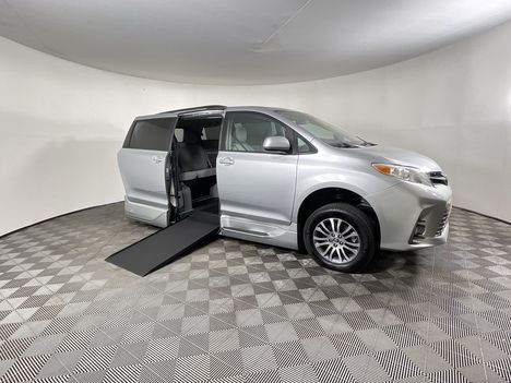 Used Wheelchair Van For Sale: 2020 Toyota Sienna XLE Wheelchair Accessible Van For Sale with a Vantage Mobility Northstar on it. VIN: 5TDYZ3DC7LS021802