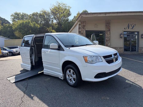 Used Wheelchair Van For Sale: 2011 Dodge Grand Caravan Mainstreet 4dr Mini Van Wheelchair Accessible Van For Sale with a  on it. VIN: 2D4RN3DG7BR776896