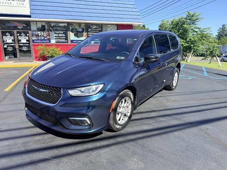 Used Wheelchair Van For Sale: 2025 Chrysler Pacifica Select Wheelchair Accessible Van For Sale with a AT Conversions on it. VIN: ATCD-0902