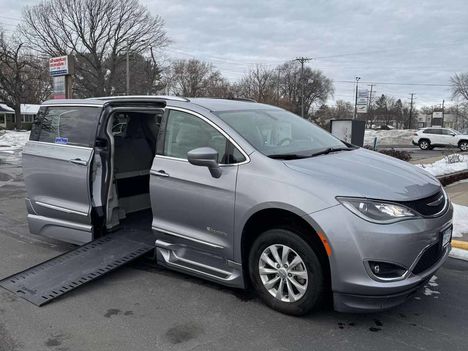 Used Wheelchair Van For Sale: 2018 Chrysler Pacifica Touring L Plus Wheelchair Accessible Van For Sale with a AT Conversions on it. VIN: ATCD-7171