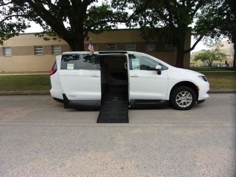 Used Wheelchair Van For Sale: 2022 Chrysler Voyager LX Wheelchair Accessible Van For Sale with a Vantage Mobility Legend on it. VIN: 2C4RC1CG3NR172615
