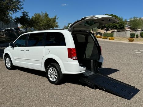 Used Wheelchair Van For Sale: 2015 Dodge Grand Caravan SXT Wheelchair Accessible Van For Sale with a BraunAbility Braun Rear Entry on it. VIN: 2C4RDGCGXFR733037