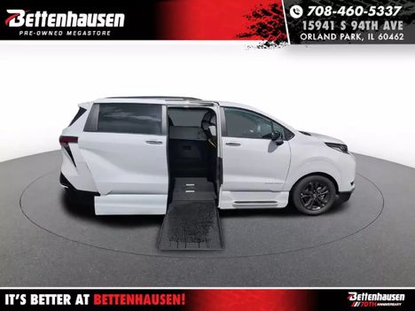 New Wheelchair Van For Sale: 2026 Toyota Sienna XSE Wheelchair Accessible Van For Sale with a  on it. VIN: 5TDXSKFC1TS237636