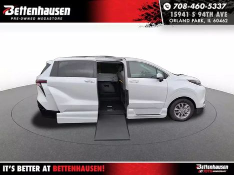 New Wheelchair Van For Sale: 2026 Toyota Sienna XLE Wheelchair Accessible Van For Sale with a  on it. VIN: 5TDYSKFC9TS231975