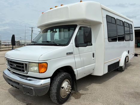 Used Wheelchair Van For Sale: 2007 Ford E-350 Goshen (22') Wheelchair Accessible Van For Sale with a Yes, See Options on it. VIN: 2516207
