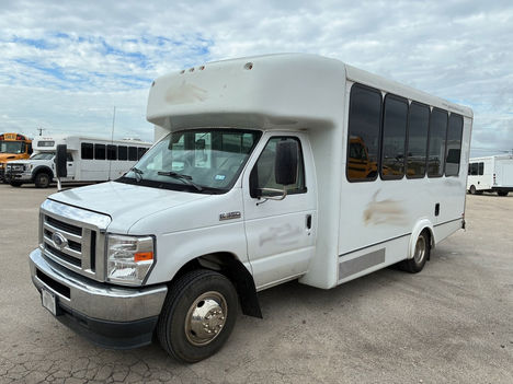 Used Wheelchair Van For Sale: 2021 Ford Eldorado AeroTech (22') Wheelchair Accessible Van For Sale with a Yes, See Options on it. VIN: 2616121