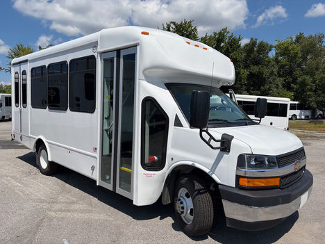 New Wheelchair Van For Sale: 2026 Chevrolet 4500 Starcraft AllStar (24') Wheelchair Accessible Van For Sale with a Yes, See Options on it. VIN: 26196