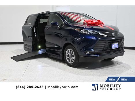 New Wheelchair Van For Sale: 2026 Toyota Sienna XLE+ AWD Mobility Handicap Van Wheelchair Accessible Van For Sale with a VMI NorthStar Power In-Floor Side Entry on it. VIN: 5TDYSKFC6TS239385