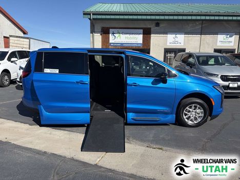 New Wheelchair Van For Sale: 2027 Chrysler Pacifica Select Safety Wheelchair Accessible Van For Sale with a VMI Chrysler Pacifica Northstar Access360 by VMI on it. VIN: 2C4RC1BG0VR577932