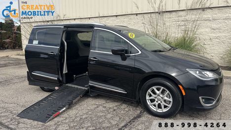 Used Wheelchair Van For Sale: 2020 Chrysler Pacifica Touring L Wheelchair Accessible Van For Sale with a Adaptive Vans Adaptive Vans Side Entry Handicap Van on it. VIN: 2C4RC1BG1LR139966