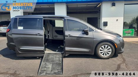 Used Wheelchair Van For Sale: 2018 Chrysler Pacifica Touring L Wheelchair Accessible Van For Sale with a Adaptive Vans Adaptive Vans Side Entry Handicap Van on it. VIN: 2C4RC1BG4JR318015