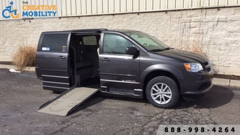 Used Wheelchair Van For Sale: 2015 Dodge Grand Caravan SXT Wheelchair Accessible Van For Sale with a Eldorado National Amerivan Amerivan Classic on it. VIN: 2C7WDGCG9FR703582